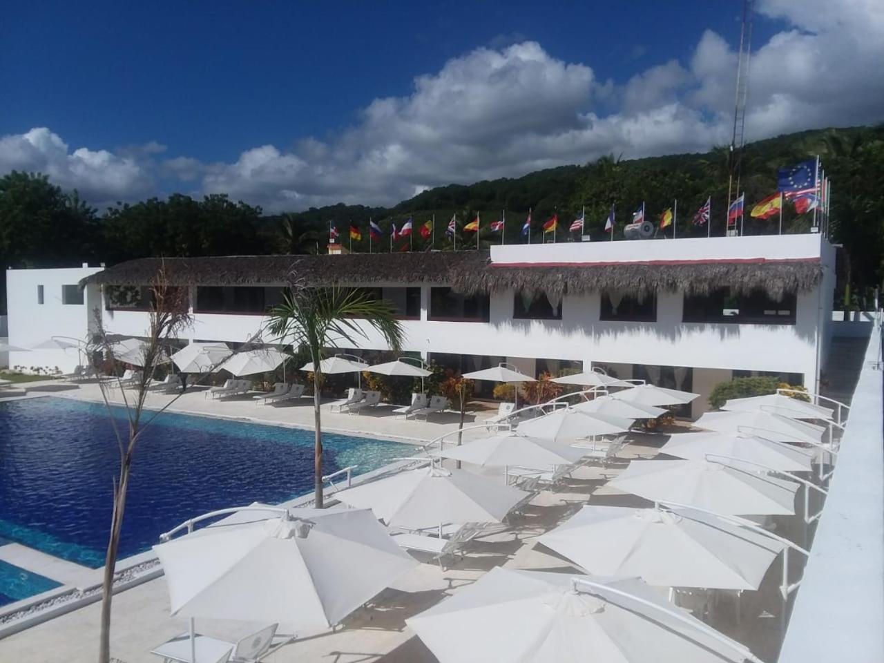 Oasi Encantada - Beach Resort Barahona Exterior photo